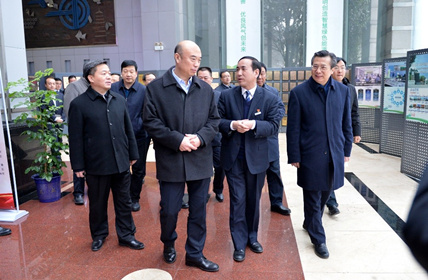 陕西省委副书记、省长、省当局党组书记刘国中一行光临陕鼓视察领导工作