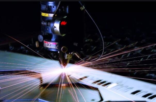 13部委：支持新业态新模式健全发展